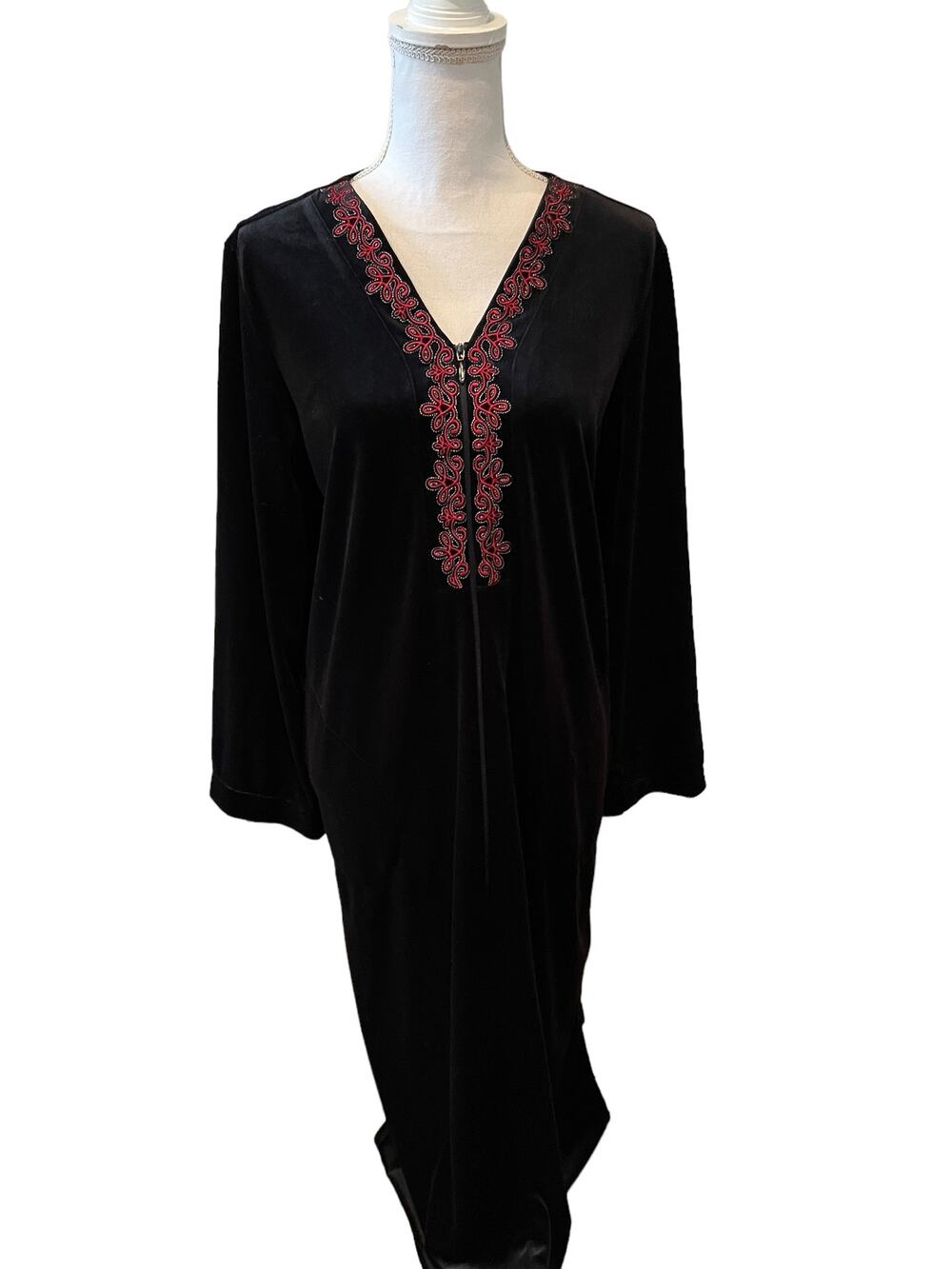 Charter Club Embroidered Velvet Loungewear Robe Kaftan Black M